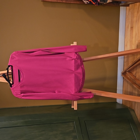 LULULEMON LIGHTWEIGHT HIGH NECK LONG SLEEVE S - Picture 4 of 9